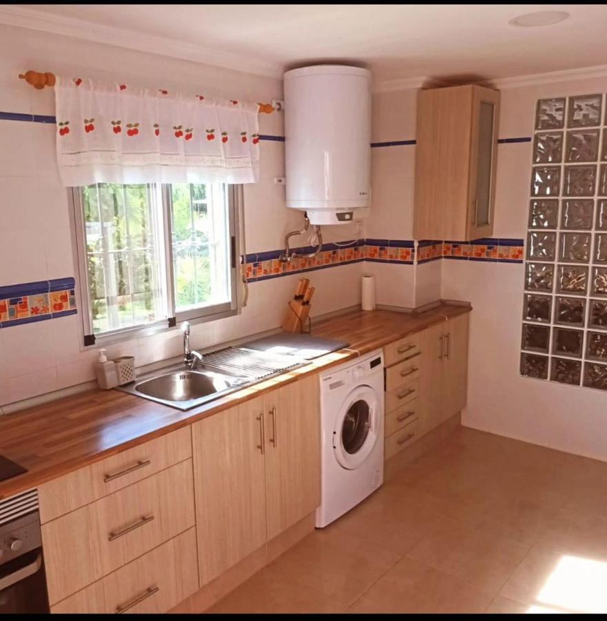 Buen Estar, Piscina, Barbacoa, Jacuzzi En Valencia Βίλα Turís Εξωτερικό φωτογραφία